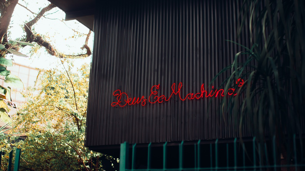 Deus Ex Machina São Paulo - The Mansion of Munificence - foto principal