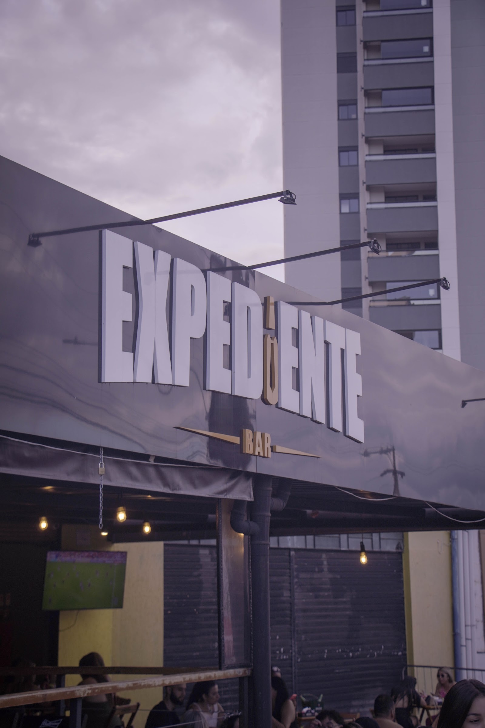 Expediente Bar