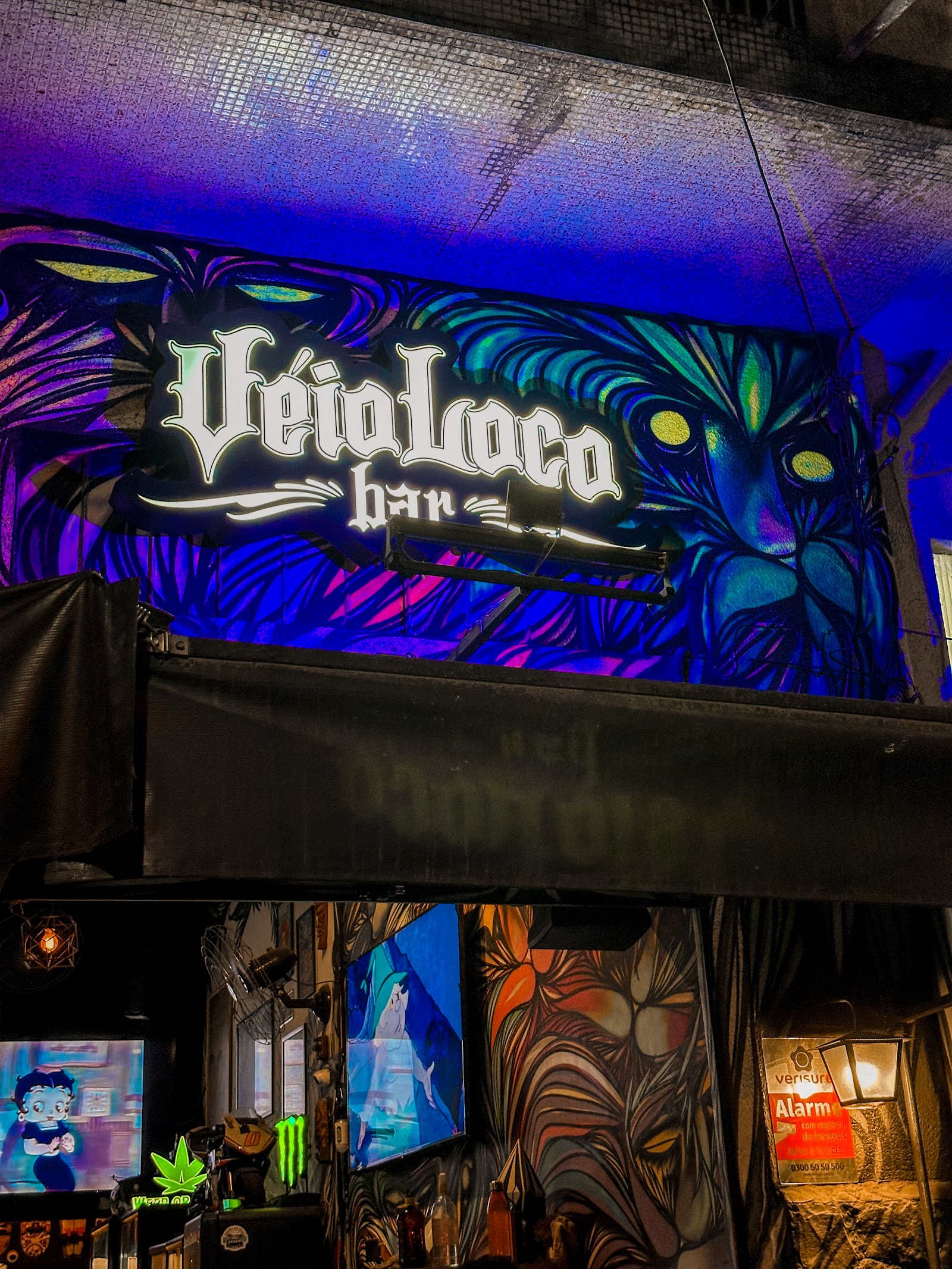 Véio Loco Bar