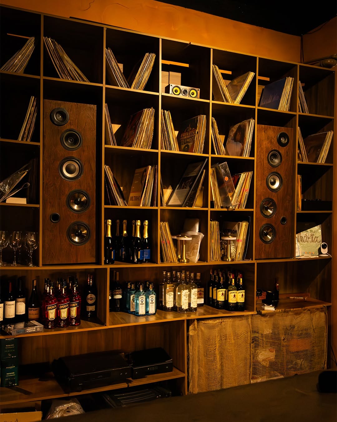 SALA BAR