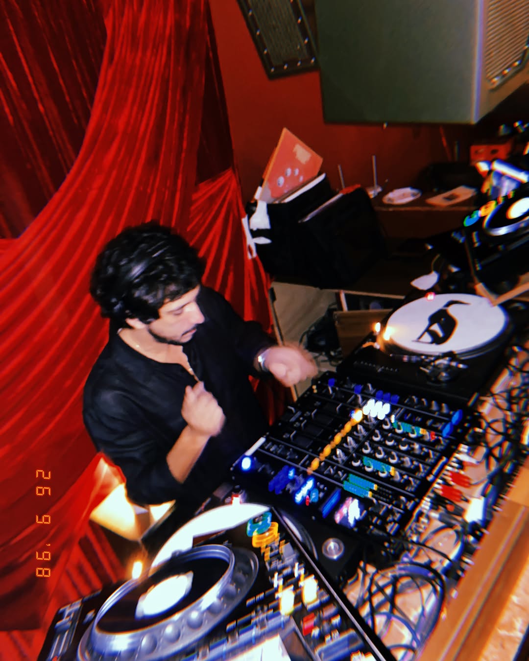 Luci Bar