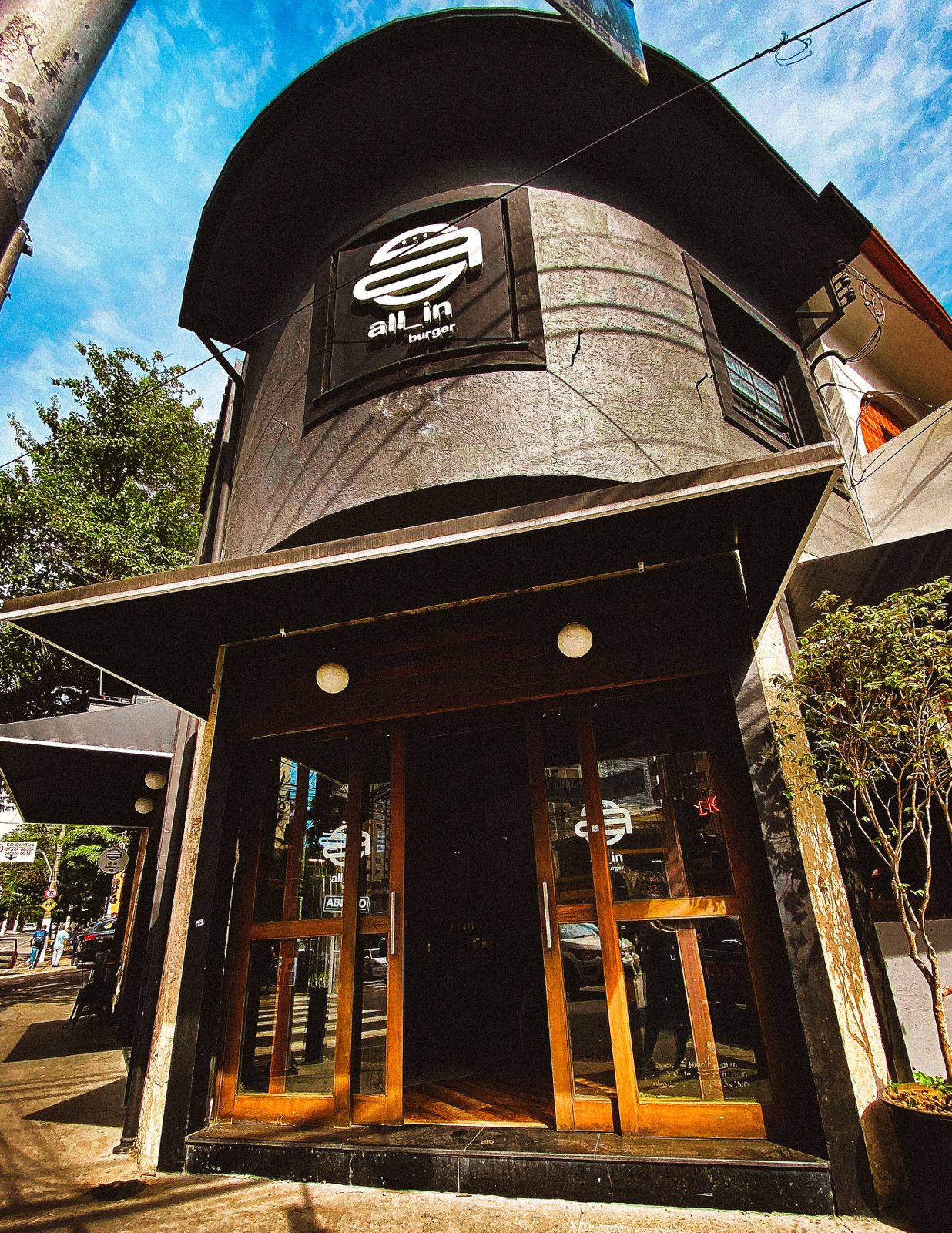 all in burger - Hamburgueria em Itaim Bibi e Vila Olimpia.