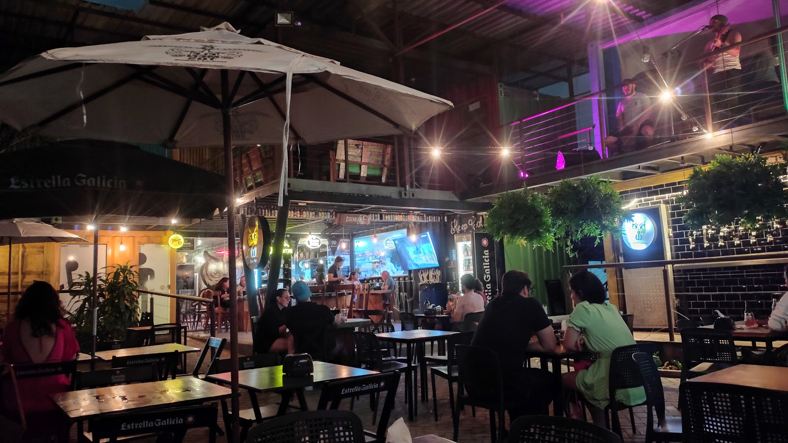 Owl Beer Pub