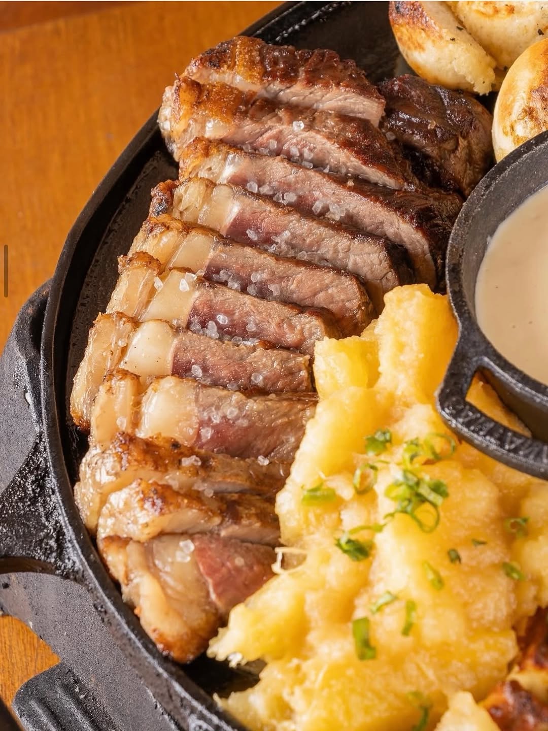 Em Brasa Bar e Parrilla