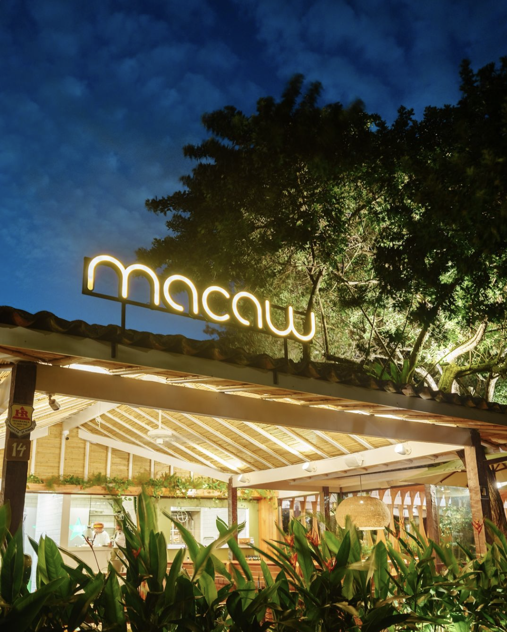 Macaw Beach Bar